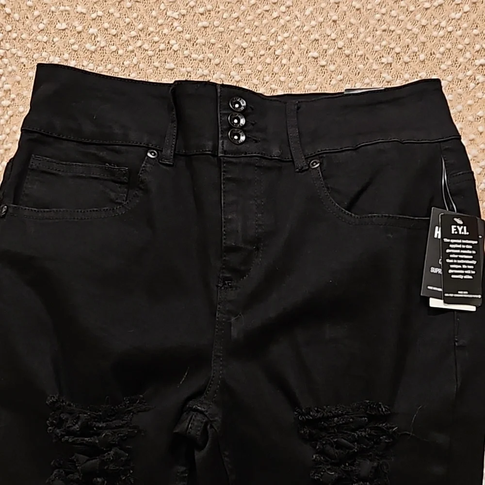 Hot Topic Jeans - Picture 4 of 12